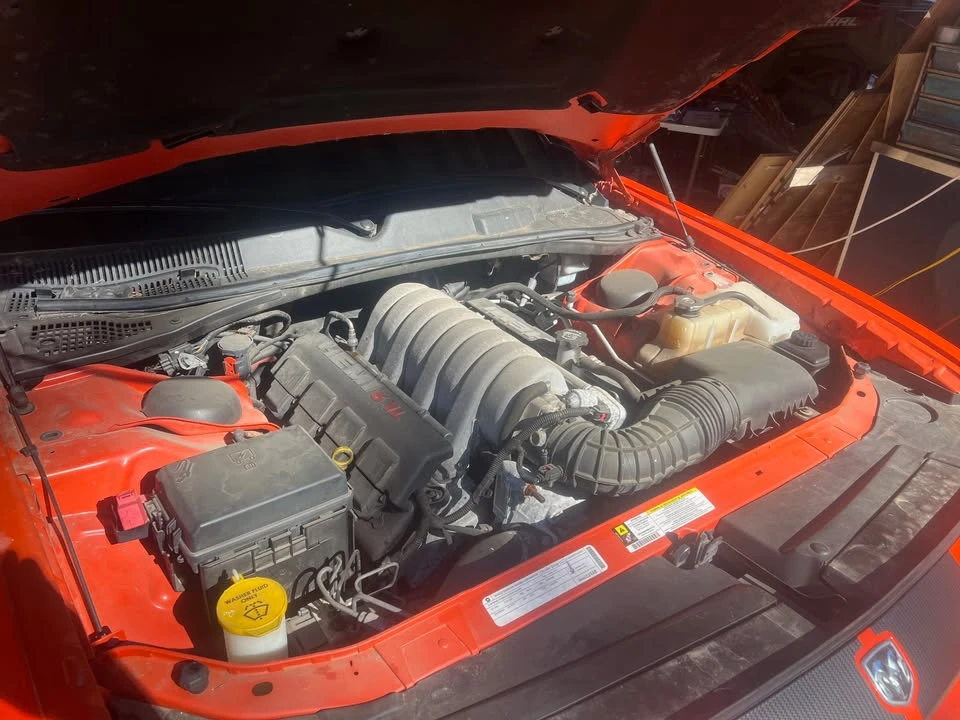 2010 Dodge Challenger 3rd Gen - Image 13 of 15