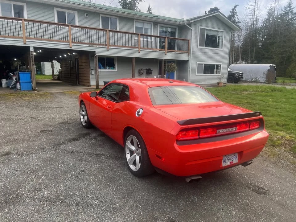 2010 Dodge Challenger 3rd Gen - Image 3 of 15