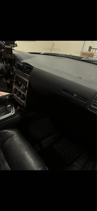 2010 Dodge Challenger 3rd Gen - Image 11 of 14