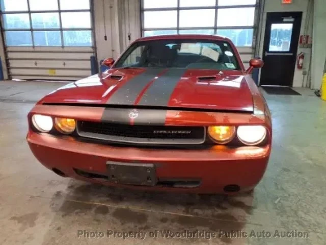 2010 Dodge Challenger - Image 2 of 14