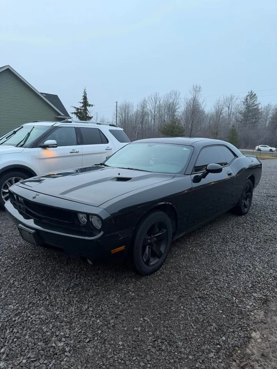 2010 Dodge Challenger 3rd Gen - Image 2 of 14
