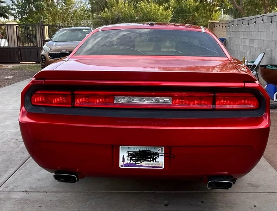 2010 Dodge Challenger 3rd Gen - Image 4 of 14