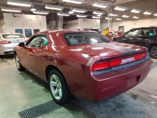 2010 Dodge Challenger - Image 4 of 14