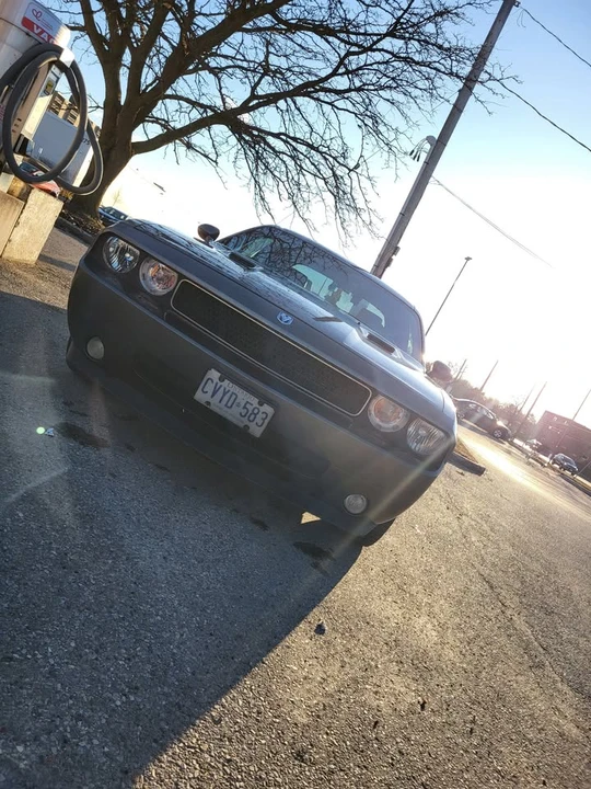 2010 Dodge Challenger 3rd Gen - Image 3 of 12