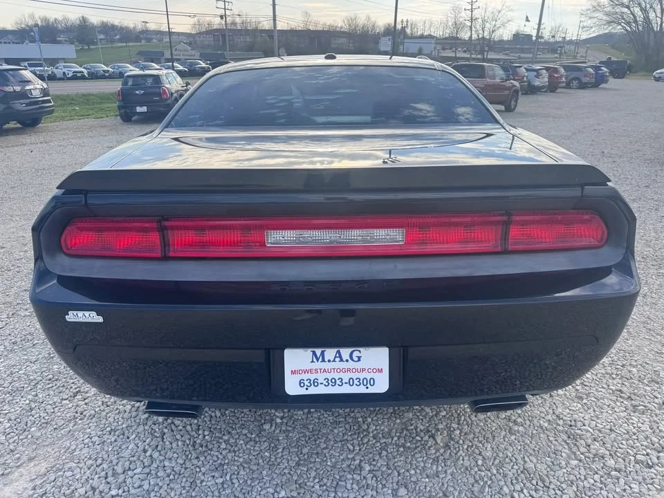 2010 Dodge Challenger - Image 3 of 12