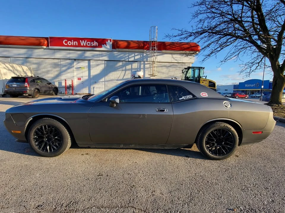 2010 Dodge Challenger 3rd Gen - Image 5 of 12