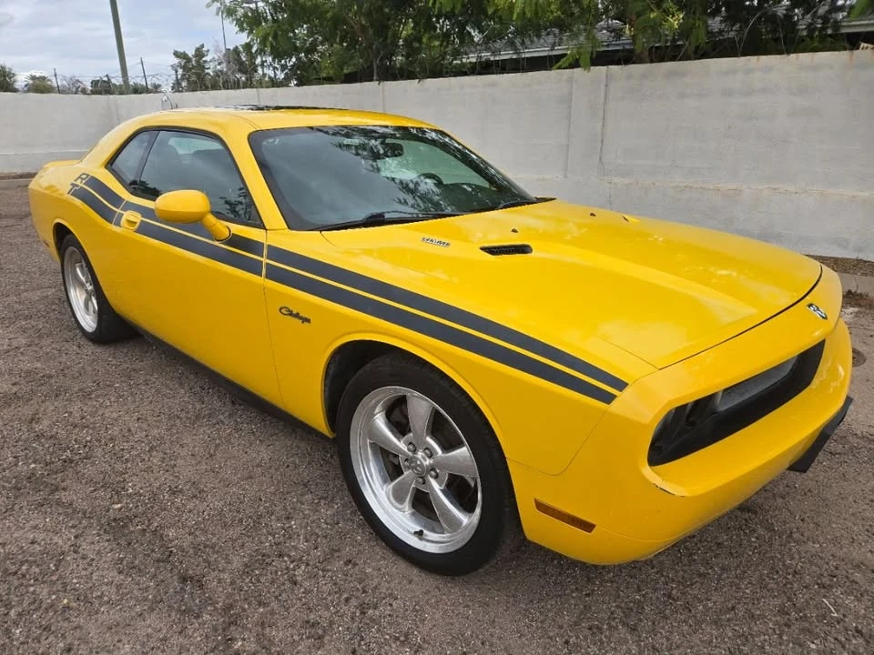 2010 Dodge Challenger 3rd Gen - Image 4 of 20