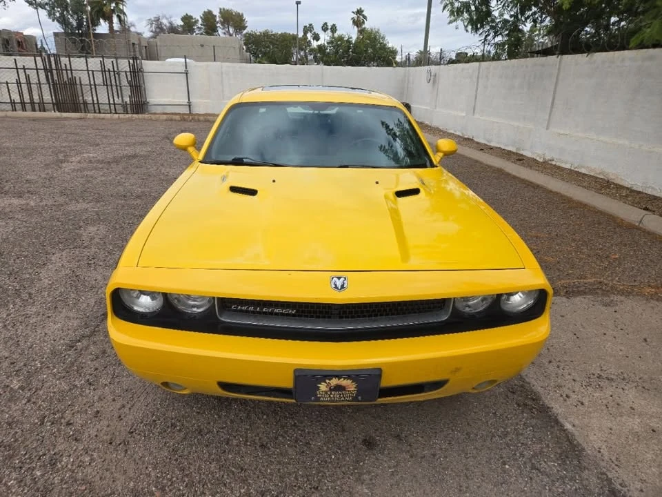 2010 Dodge Challenger 3rd Gen - Image 9 of 20