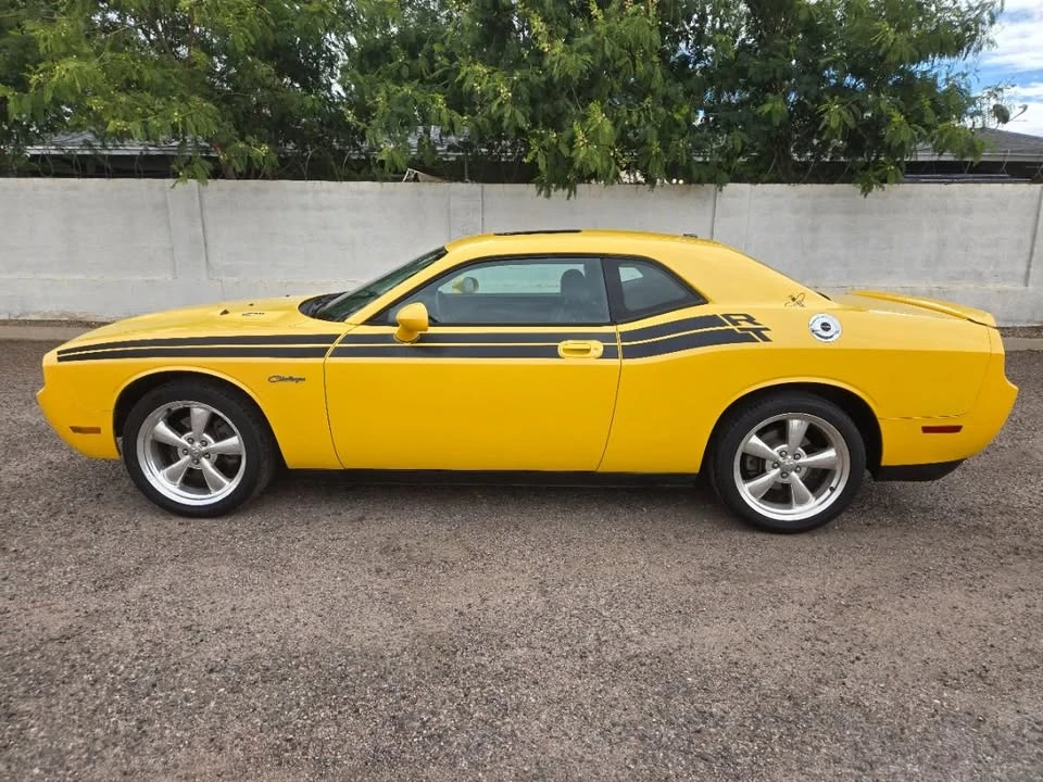2010 Dodge Challenger 3rd Gen - Image 2 of 20