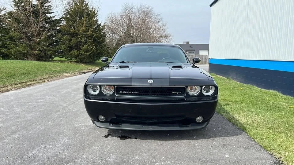 2010 Dodge Challenger 3rd Gen - Image 2 of 20