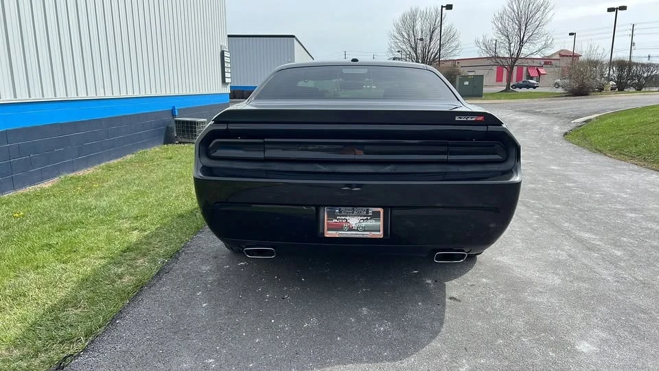 2010 Dodge Challenger 3rd Gen - Image 6 of 20
