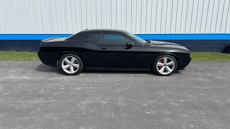 2010 Dodge Challenger 3rd Gen - Image 4 of 20