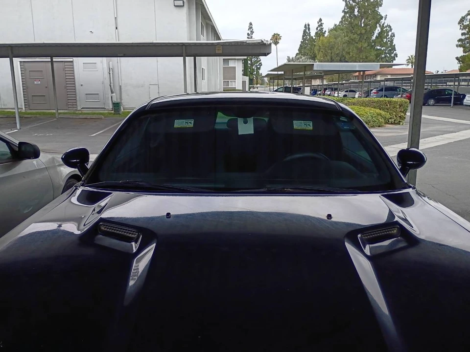 2010 Dodge Challenger 3rd Gen - Image 2 of 15
