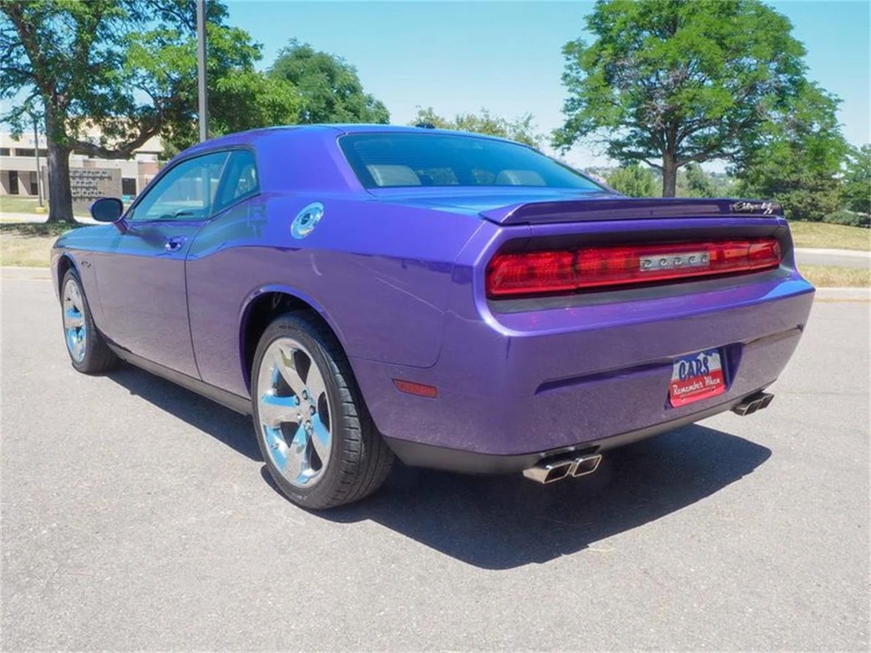 2010 Dodge Challenger 3rd Gen - Image 14 of 31