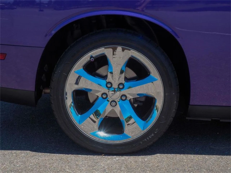 2010 Dodge Challenger 3rd Gen - Image 29 of 31