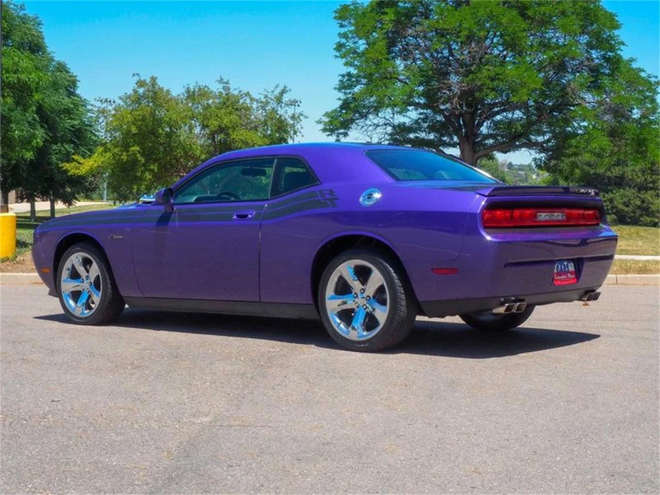 2010 Dodge Challenger 3rd Gen - Image 2 of 31