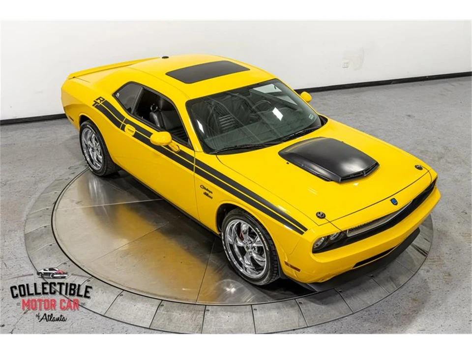 2010 Dodge Challenger 3rd Gen - Image 30 of 31