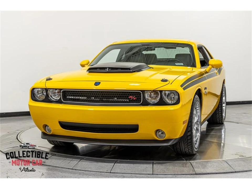 2010 Dodge Challenger 3rd Gen - Image 23 of 31