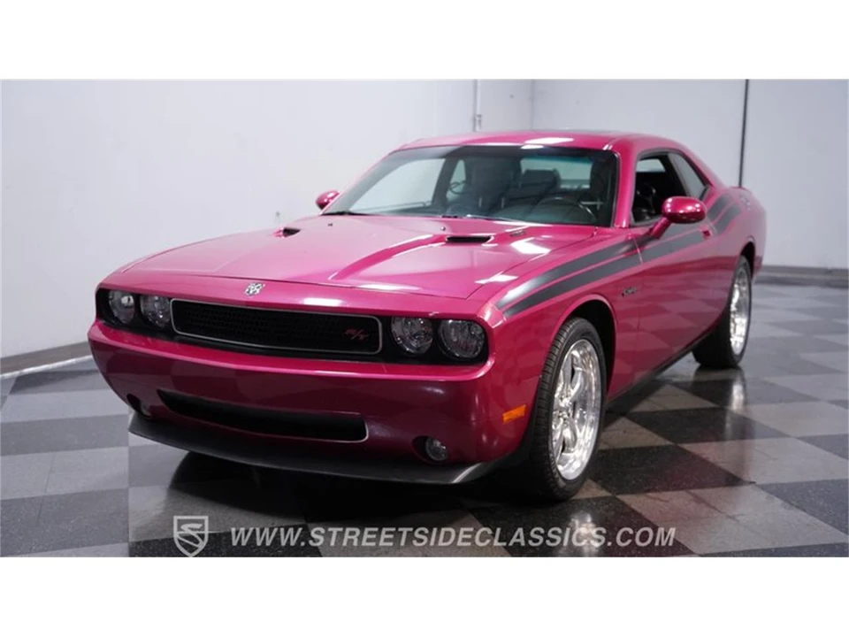 2010 Dodge Challenger 3rd Gen - Image 16 of 31
