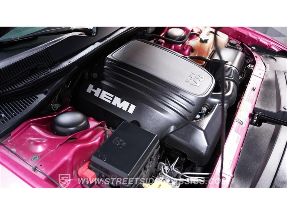 2010 Dodge Challenger 3rd Gen - Image 26 of 31