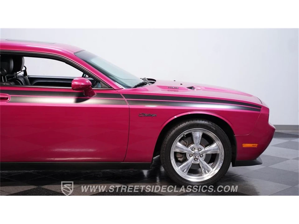 2010 Dodge Challenger 3rd Gen - Image 24 of 31