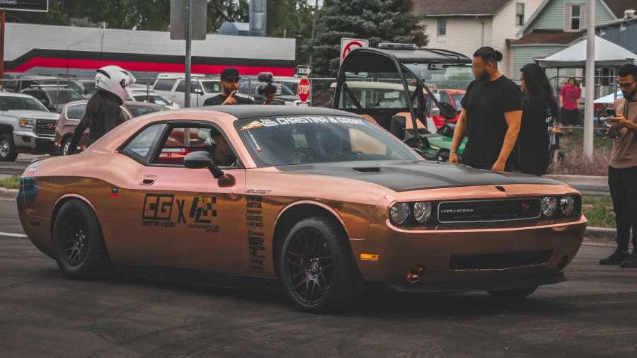 2010 Dodge Challenger 3rd Gen - Image 6 of 15