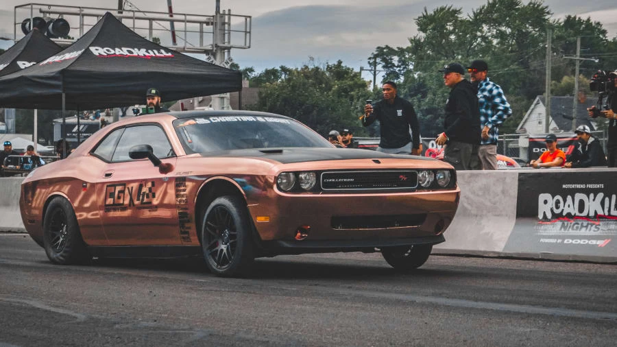 2010 Dodge Challenger 3rd Gen - Image 9 of 15