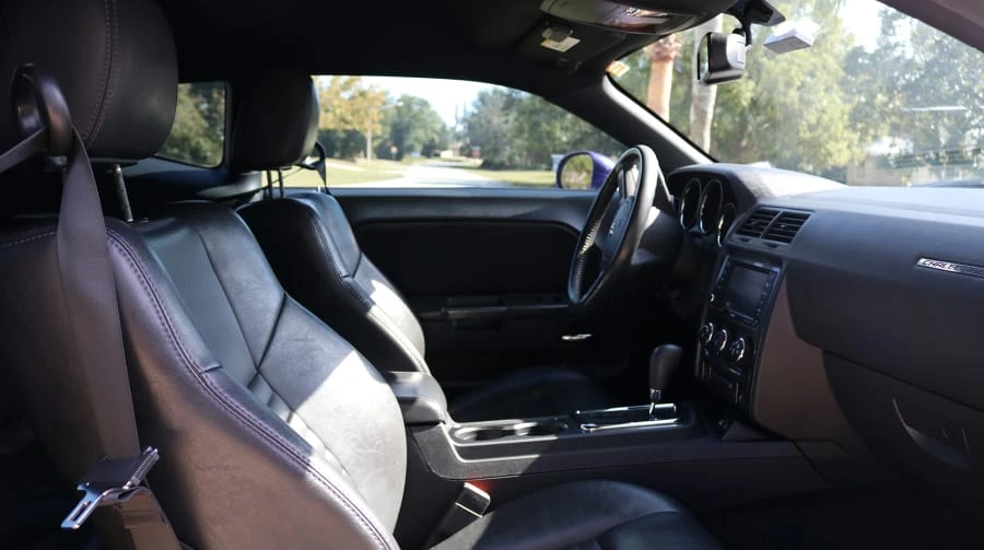 2010 Dodge Challenger 3rd Gen - Image 5 of 9