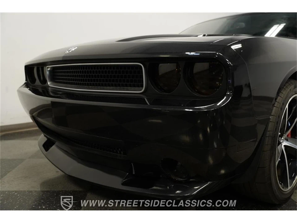2010 Dodge Challenger 3rd Gen - Image 21 of 31