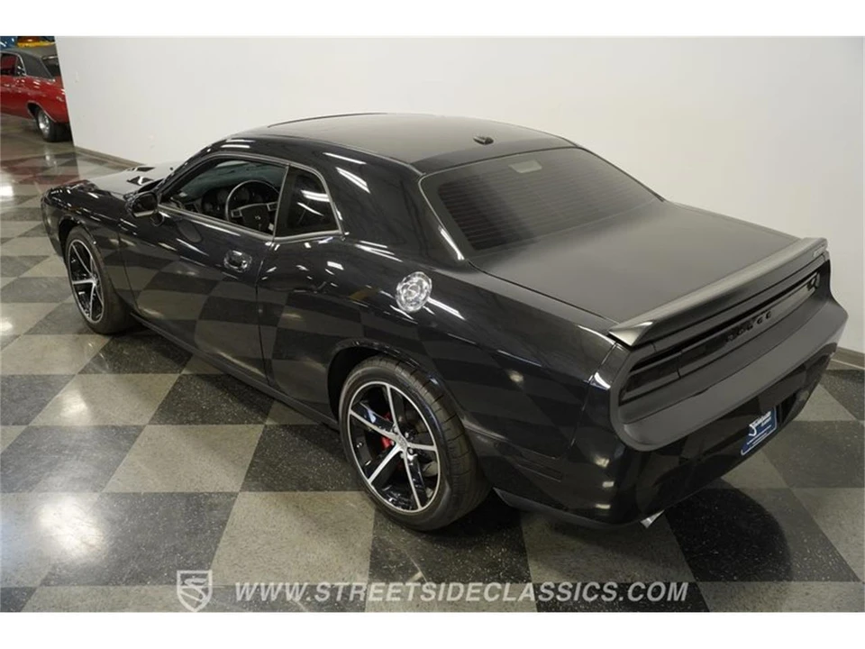 2010 Dodge Challenger 3rd Gen - Image 26 of 31