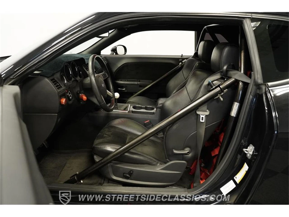 2010 Dodge Challenger 3rd Gen - Image 3 of 31