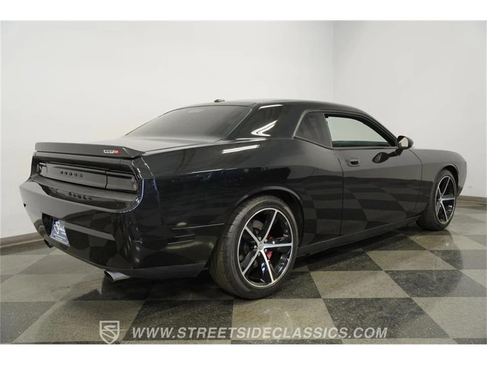 2010 Dodge Challenger 3rd Gen - Image 12 of 31