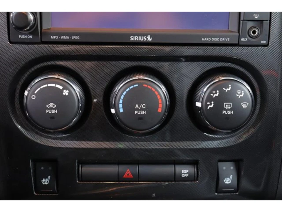 2010 Dodge Challenger 3rd Gen - Image 15 of 31