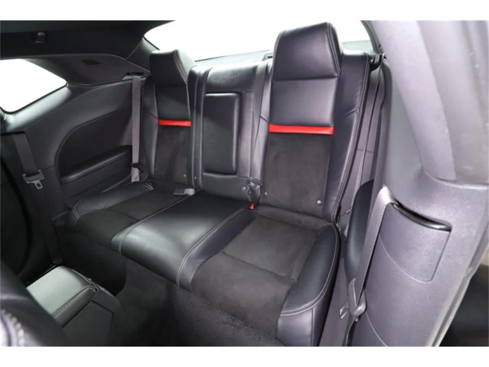 2010 Dodge Challenger 3rd Gen - Image 21 of 31