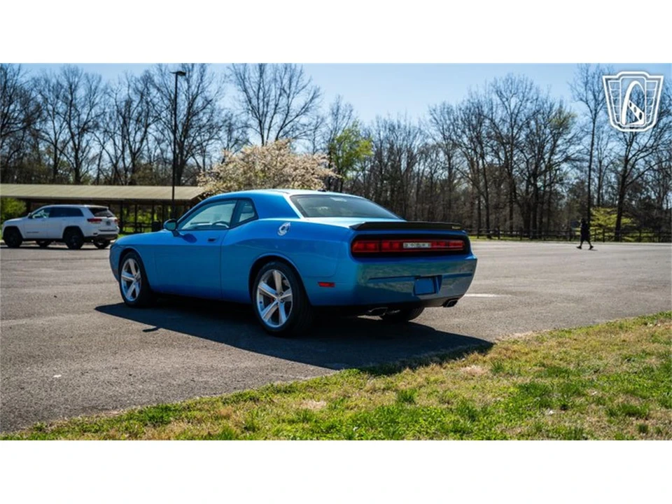 2010 Dodge Challenger 3rd Gen - Image 12 of 31