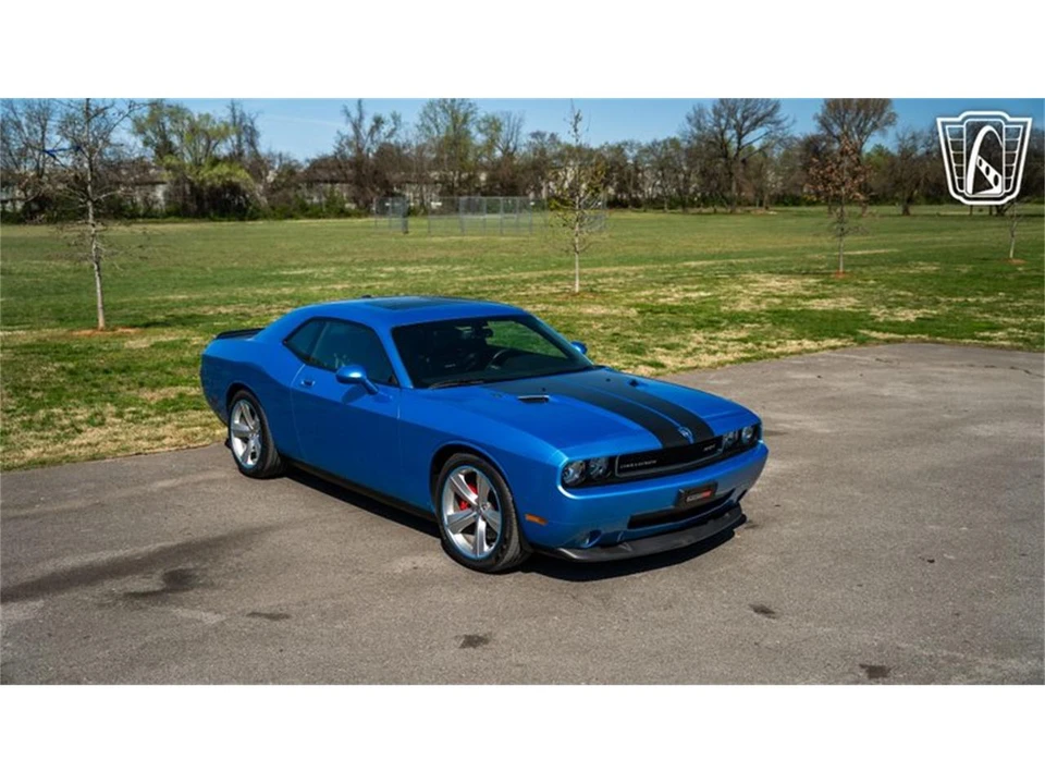 2010 Dodge Challenger 3rd Gen - Image 23 of 31