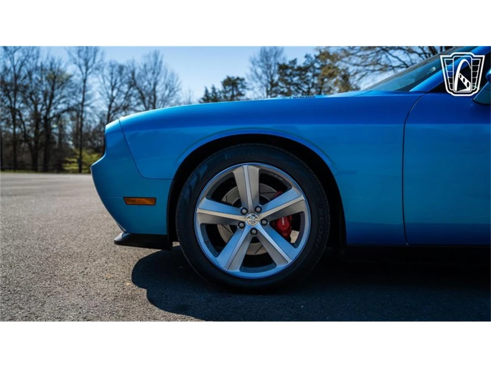 2010 Dodge Challenger 3rd Gen - Image 29 of 31