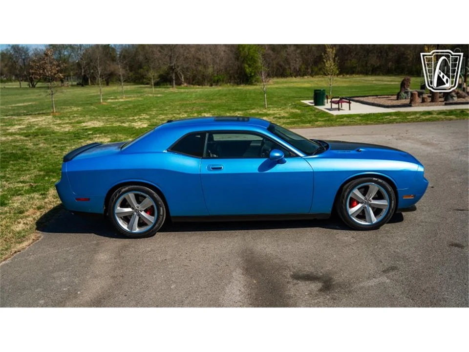 2010 Dodge Challenger 3rd Gen - Image 20 of 31