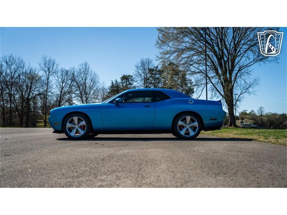 2010 Dodge Challenger 3rd Gen - Image 10 of 31