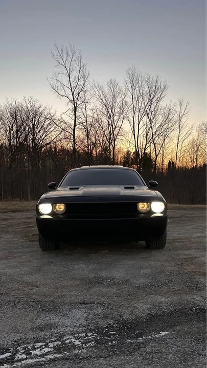 2010 Dodge Challenger 3rd Gen - Image 4 of 4