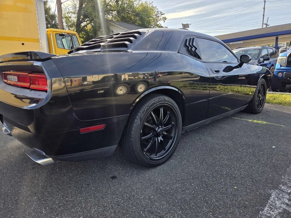 2010 Dodge Challenger 3rd Gen - Image 4 of 10