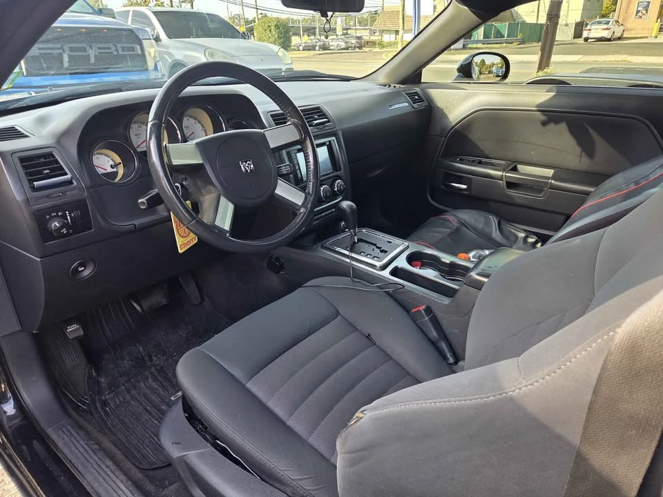 2010 Dodge Challenger 3rd Gen - Image 10 of 10