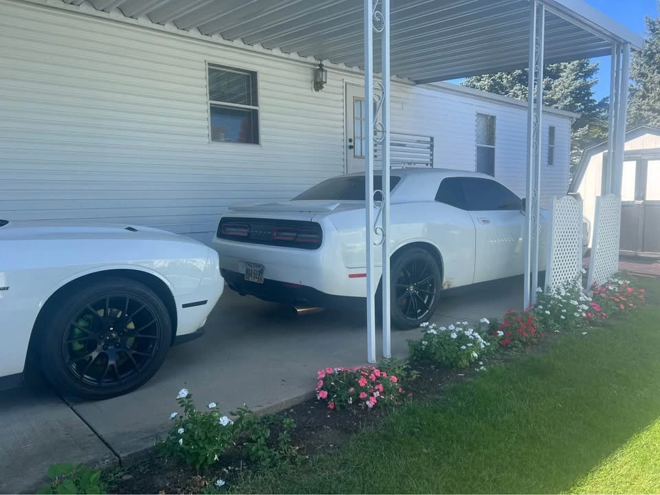 2010 Dodge Challenger 3rd Gen - Image 3 of 8