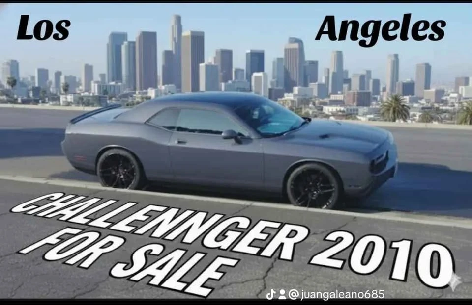 2010 Dodge Challenger 3rd Gen - Image 3 of 17