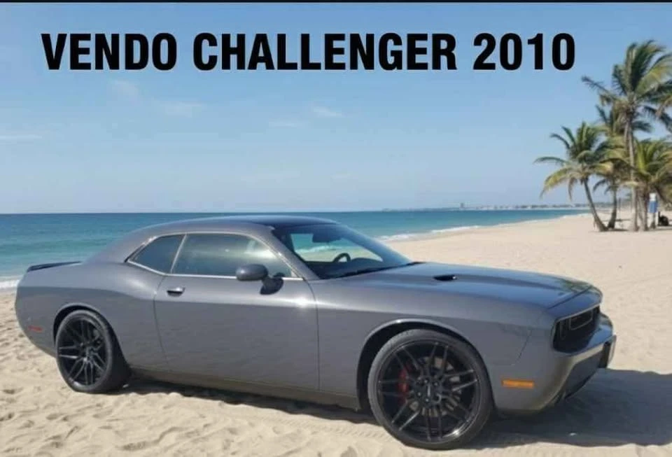 2010 Dodge Challenger 3rd Gen - Image 5 of 17