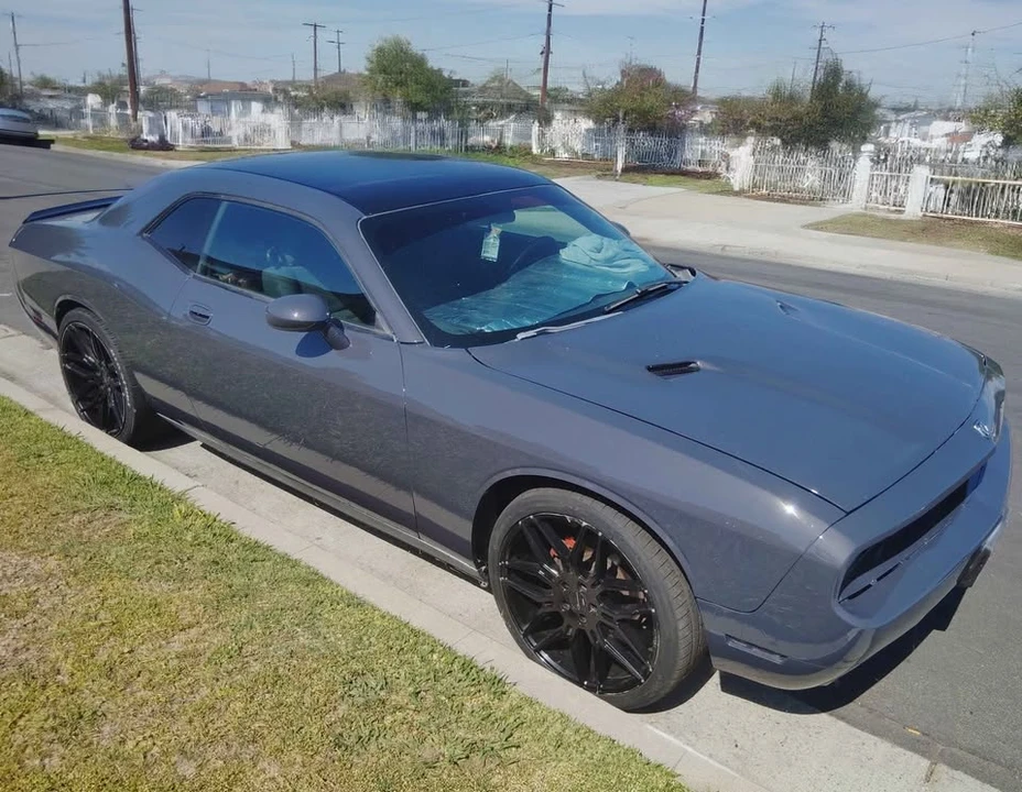 2010 Dodge Challenger 3rd Gen - Image 17 of 17