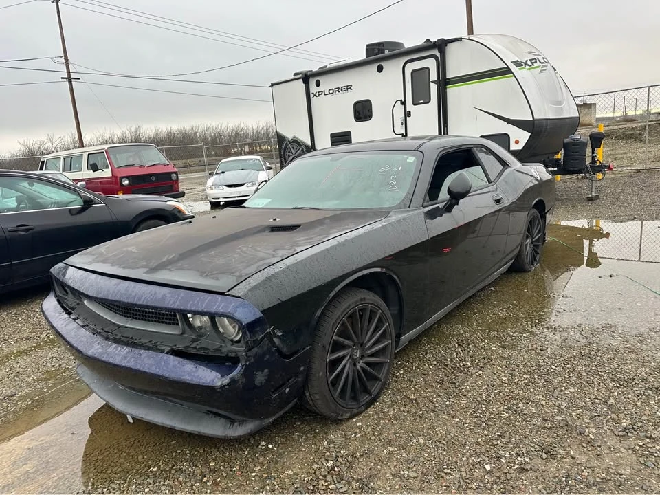 2010 Dodge Challenger 3rd Gen - Image 3 of 4