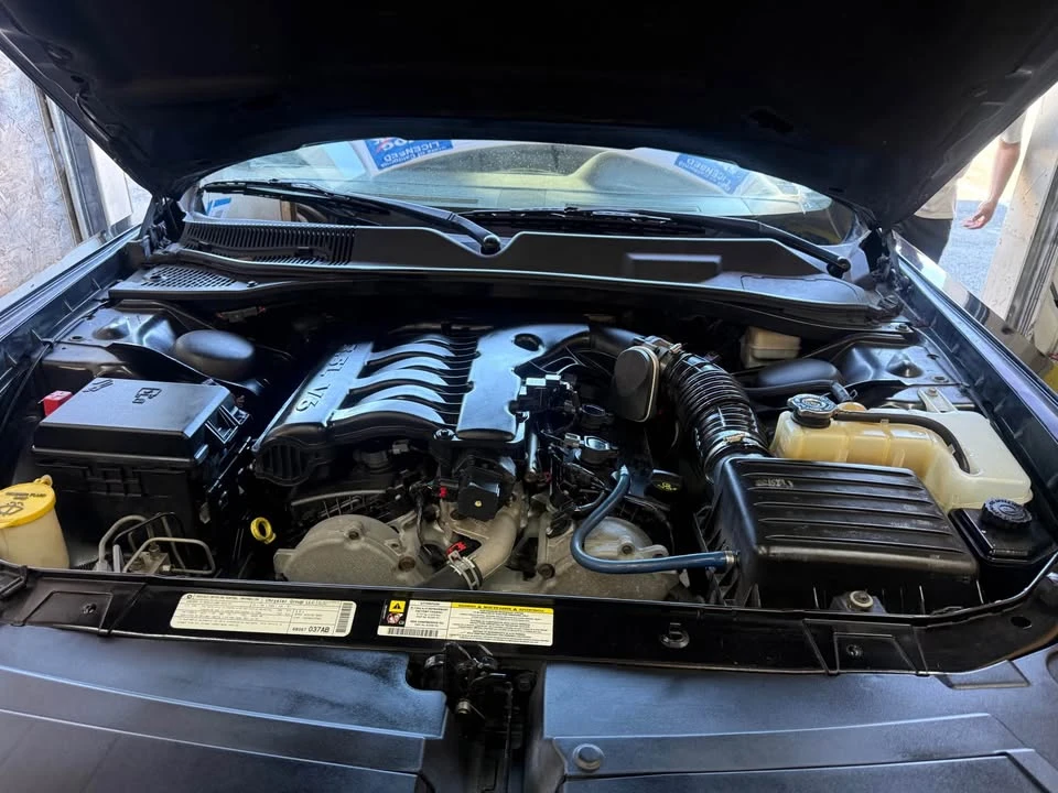 2010 Dodge Challenger 3rd Gen - Image 12 of 12