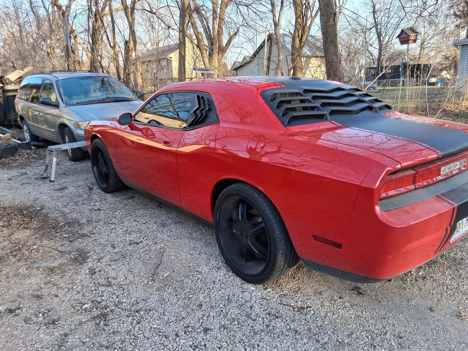 2010 Dodge Challenger - Image 4 of 9