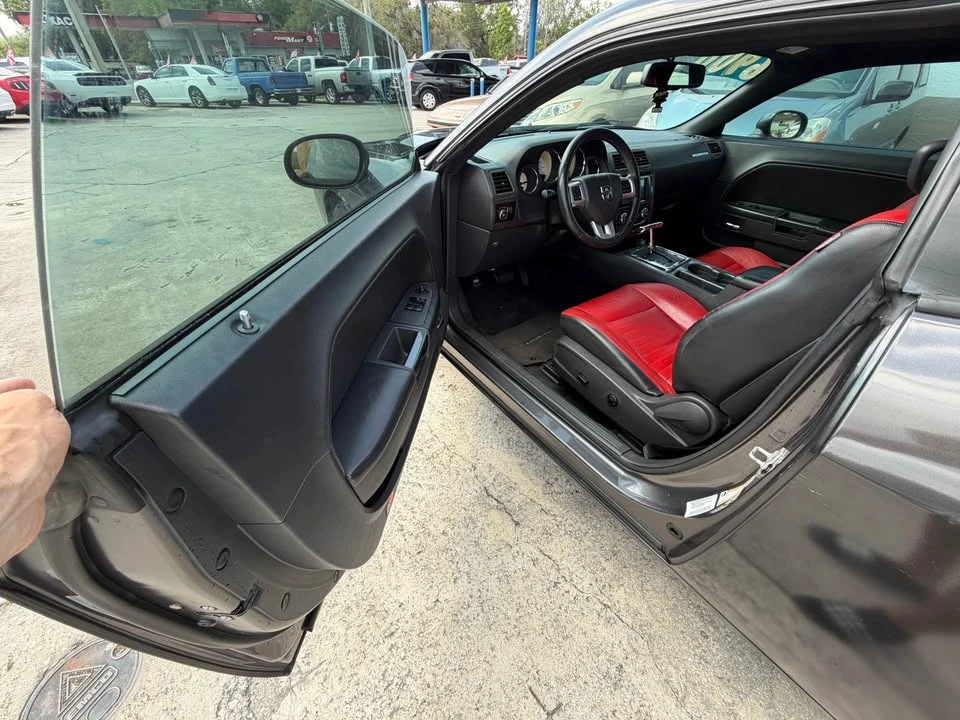 2010 Dodge Challenger 3rd Gen - Image 10 of 10